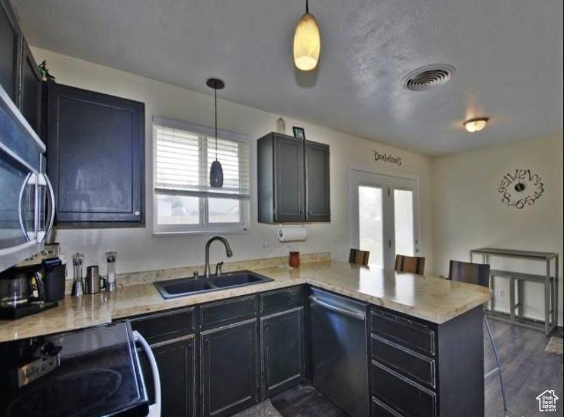 West Valley City, UT 84128,3860 S 6300 W
