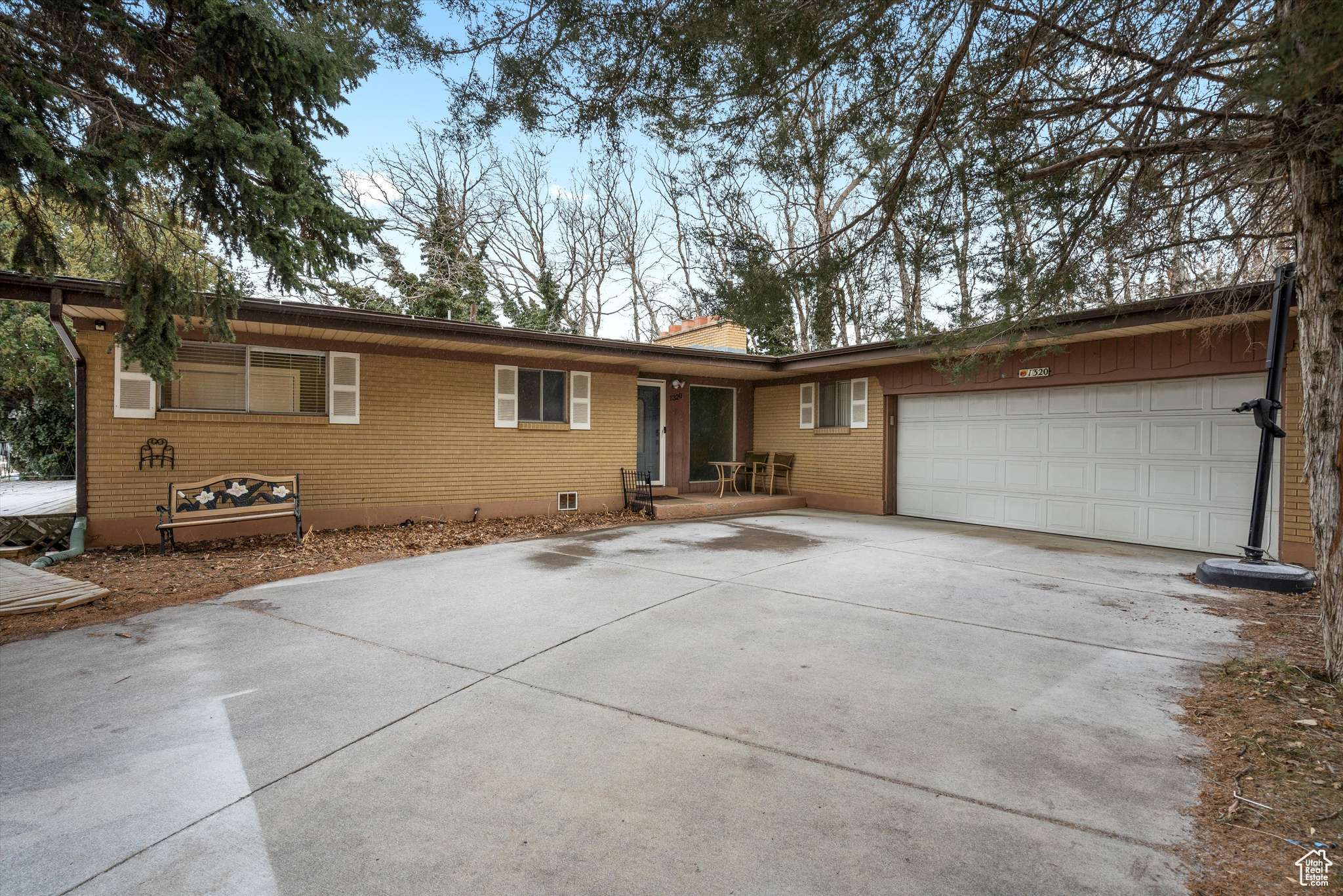 Ogden, UT 84403,1320 COUNTRY HILLS DR