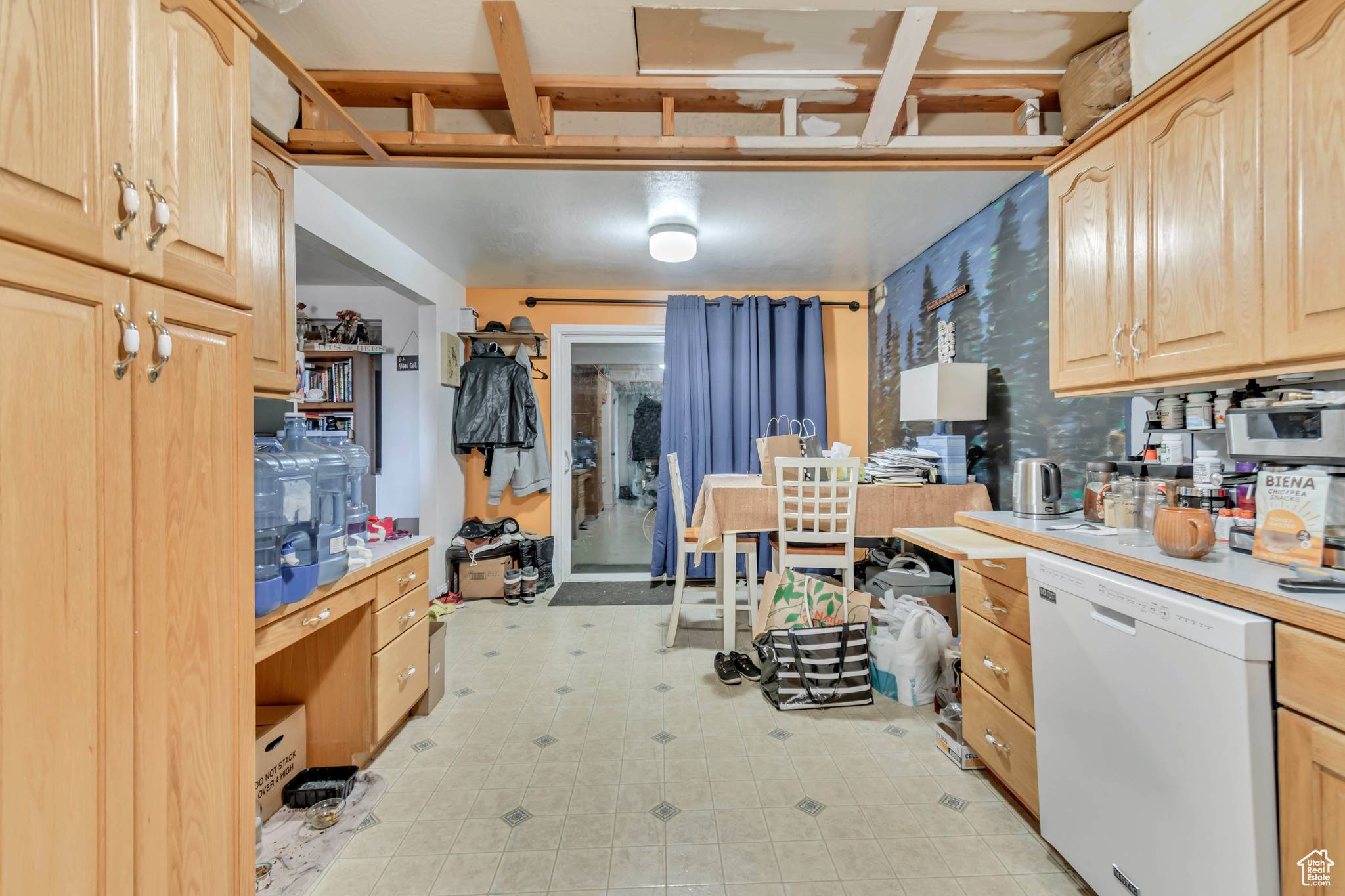 South Ogden, UT 84405,5430 S 850 E
