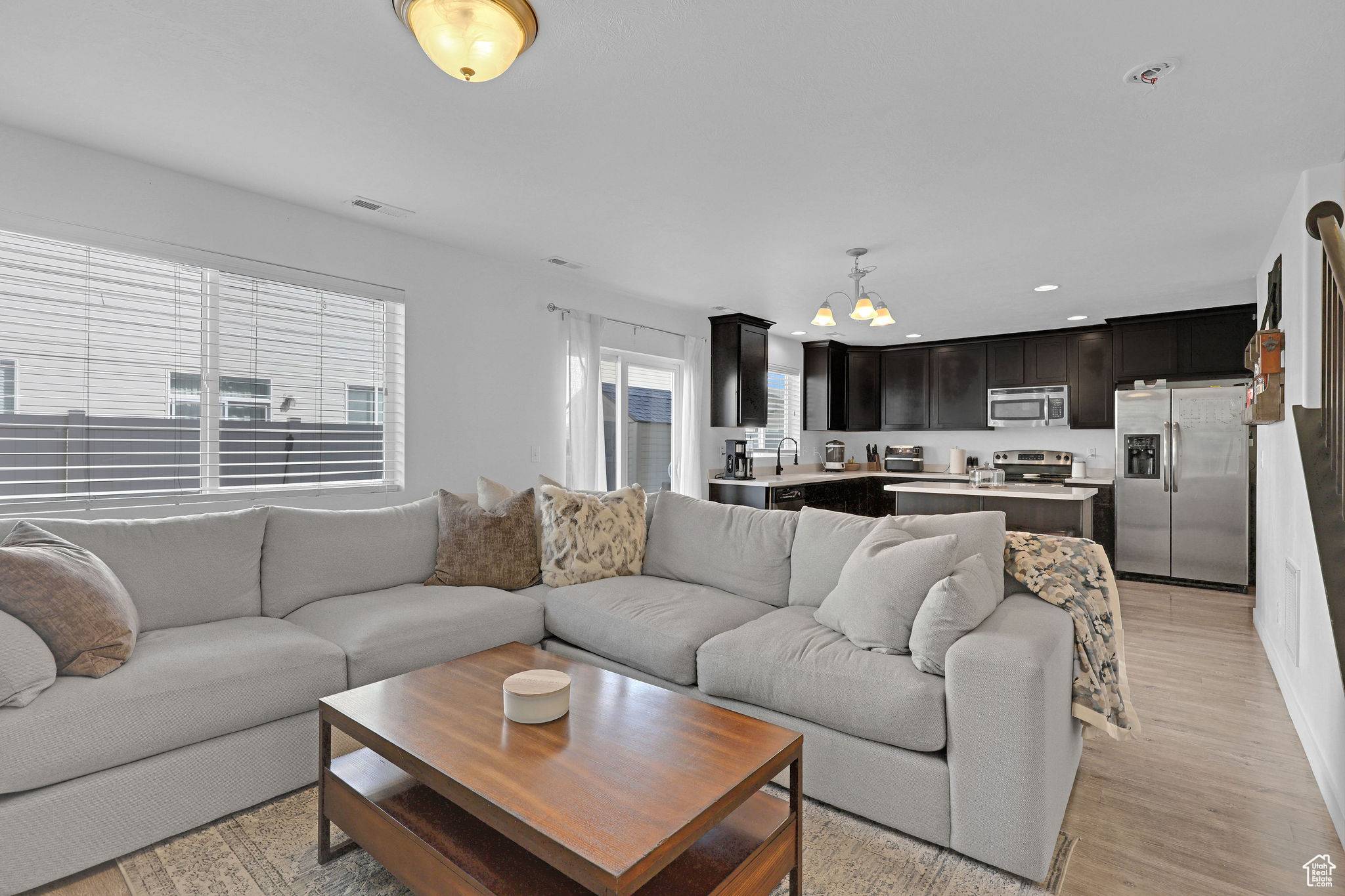 North Salt Lake, UT 84054,1095 W STONEHAVEN DR