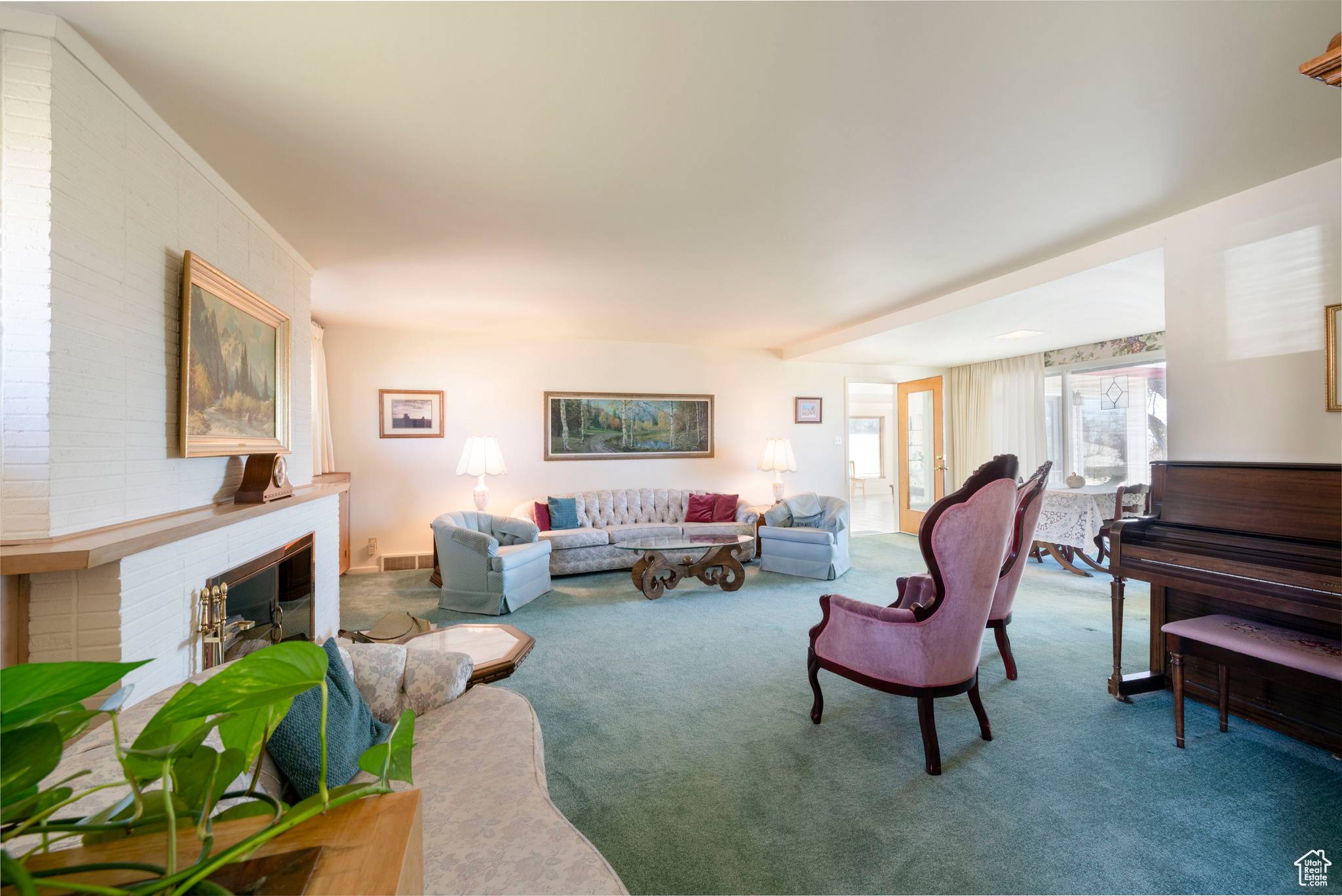 Salt Lake City, UT 84109,3126 S 2750 E
