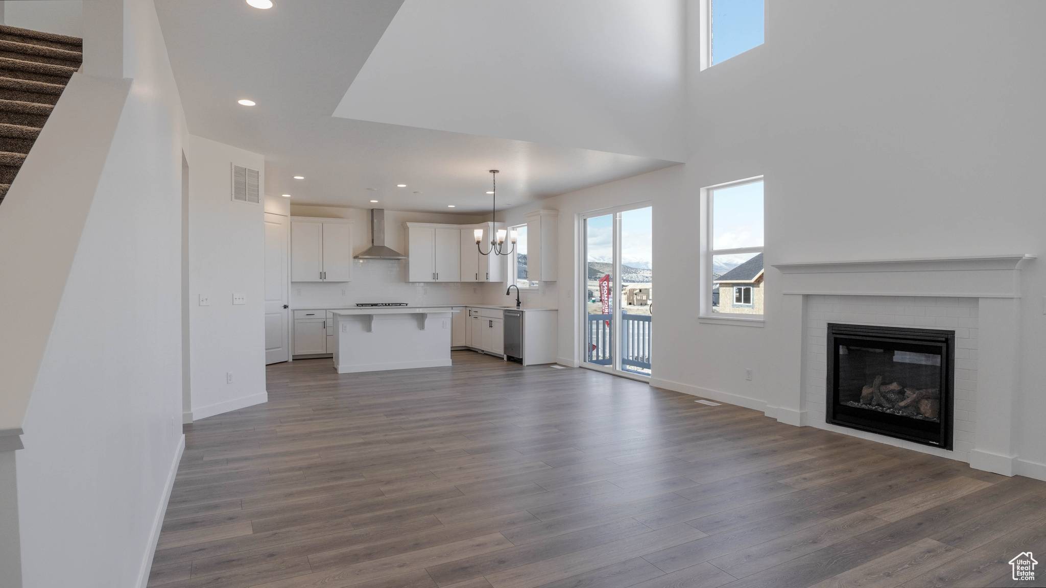 Saratoga Springs, UT 84045,888 W SIKA CIR #204