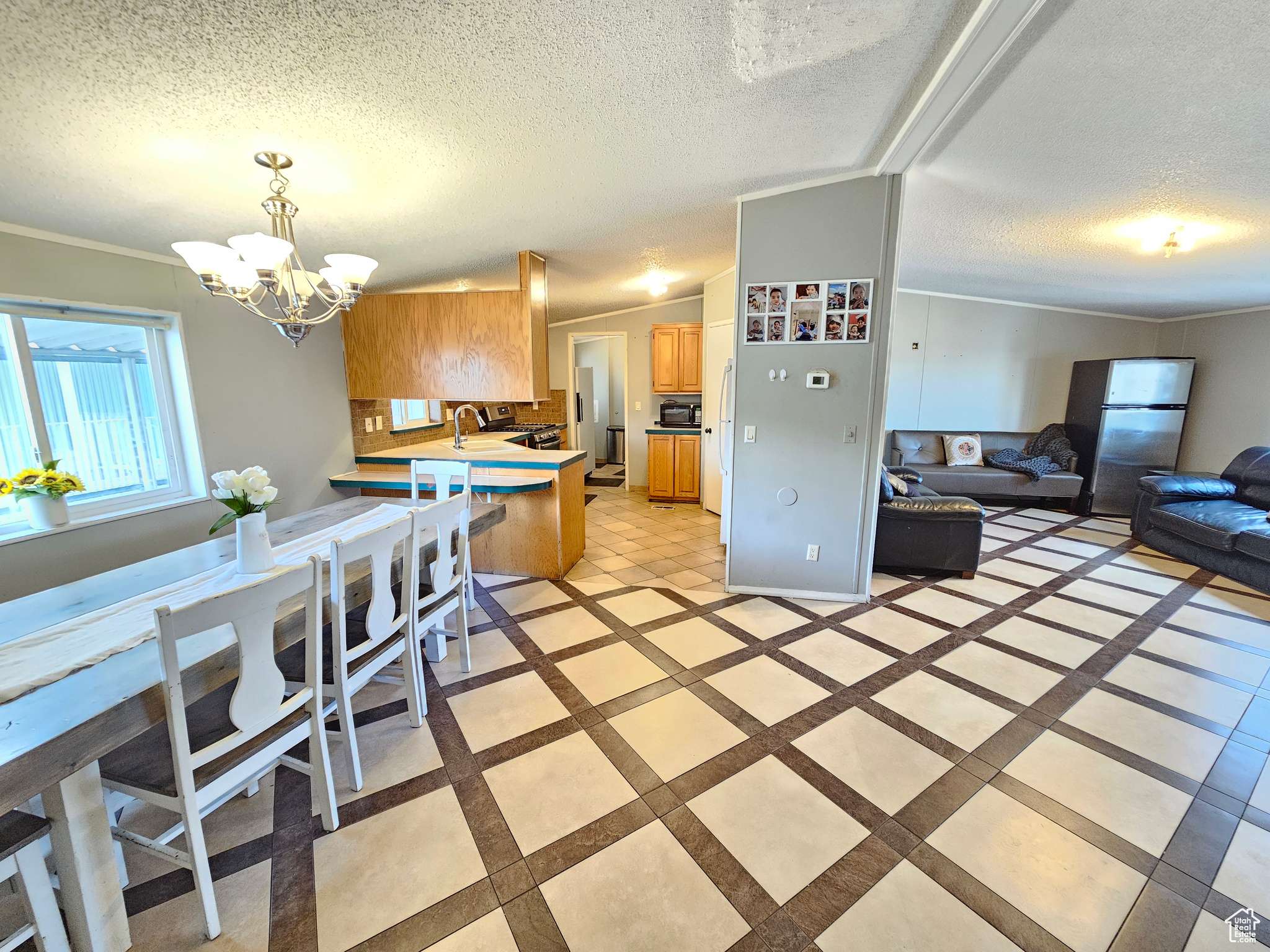 West Valley City, UT 84119,2753 S 2620 W #136