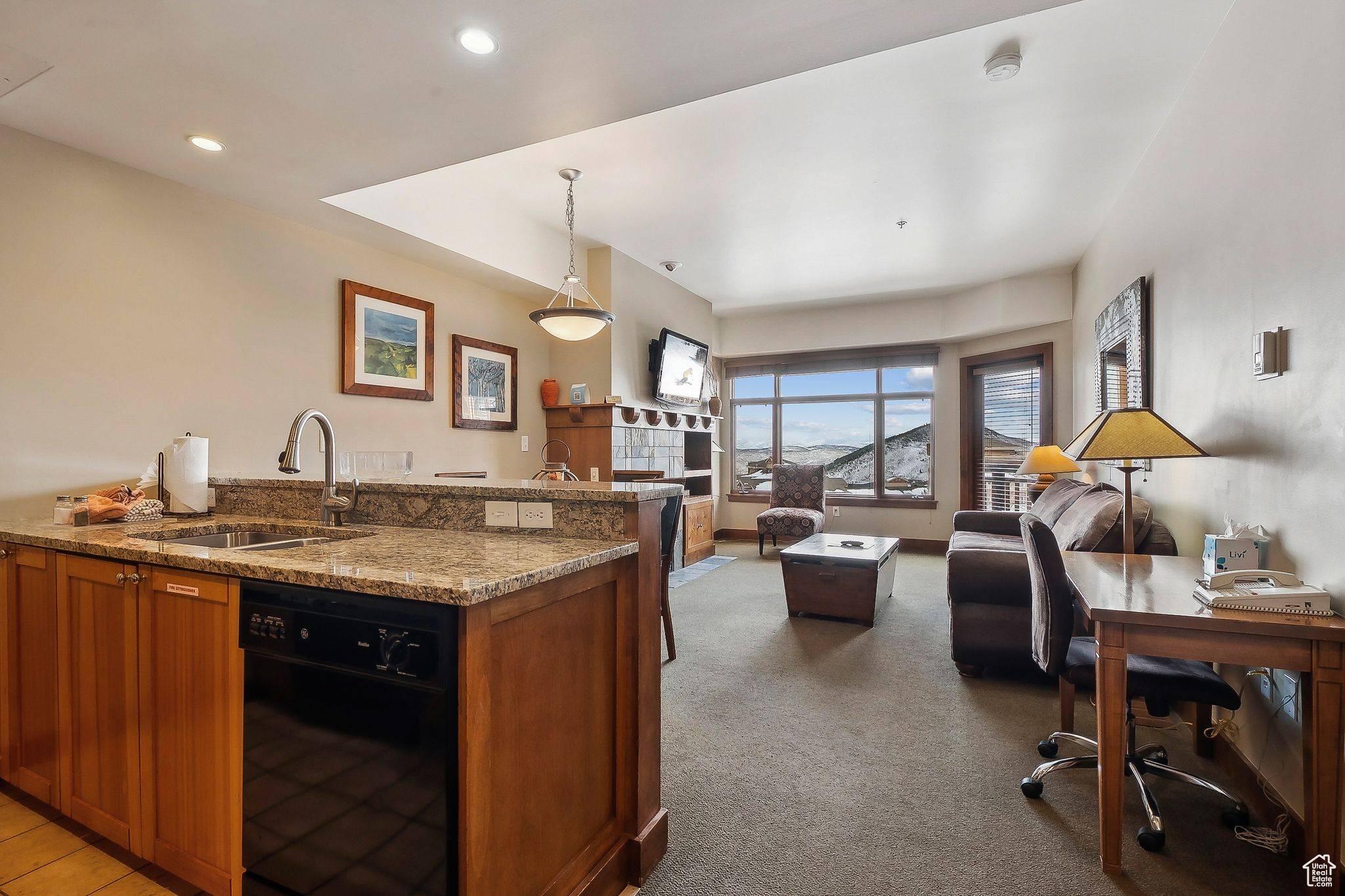Park City, UT 84098,3720 N SUNDIAL CT #B417