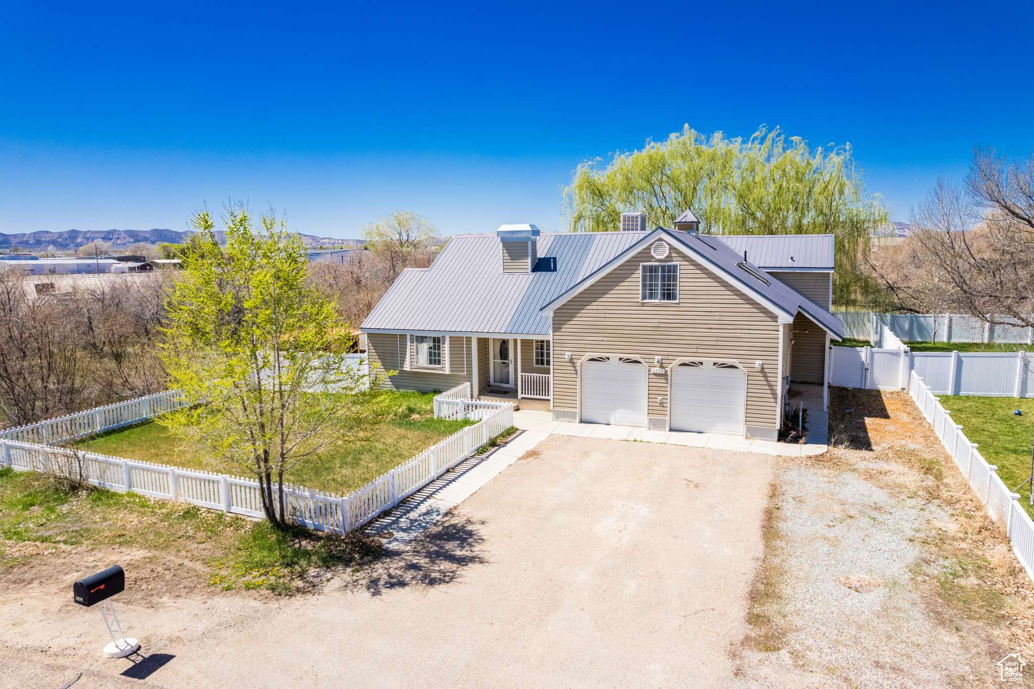 Vernal, UT 84078,1370 S 1900 E