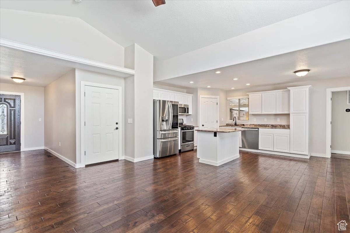 Roy, UT 84067,4161 S 2725 W