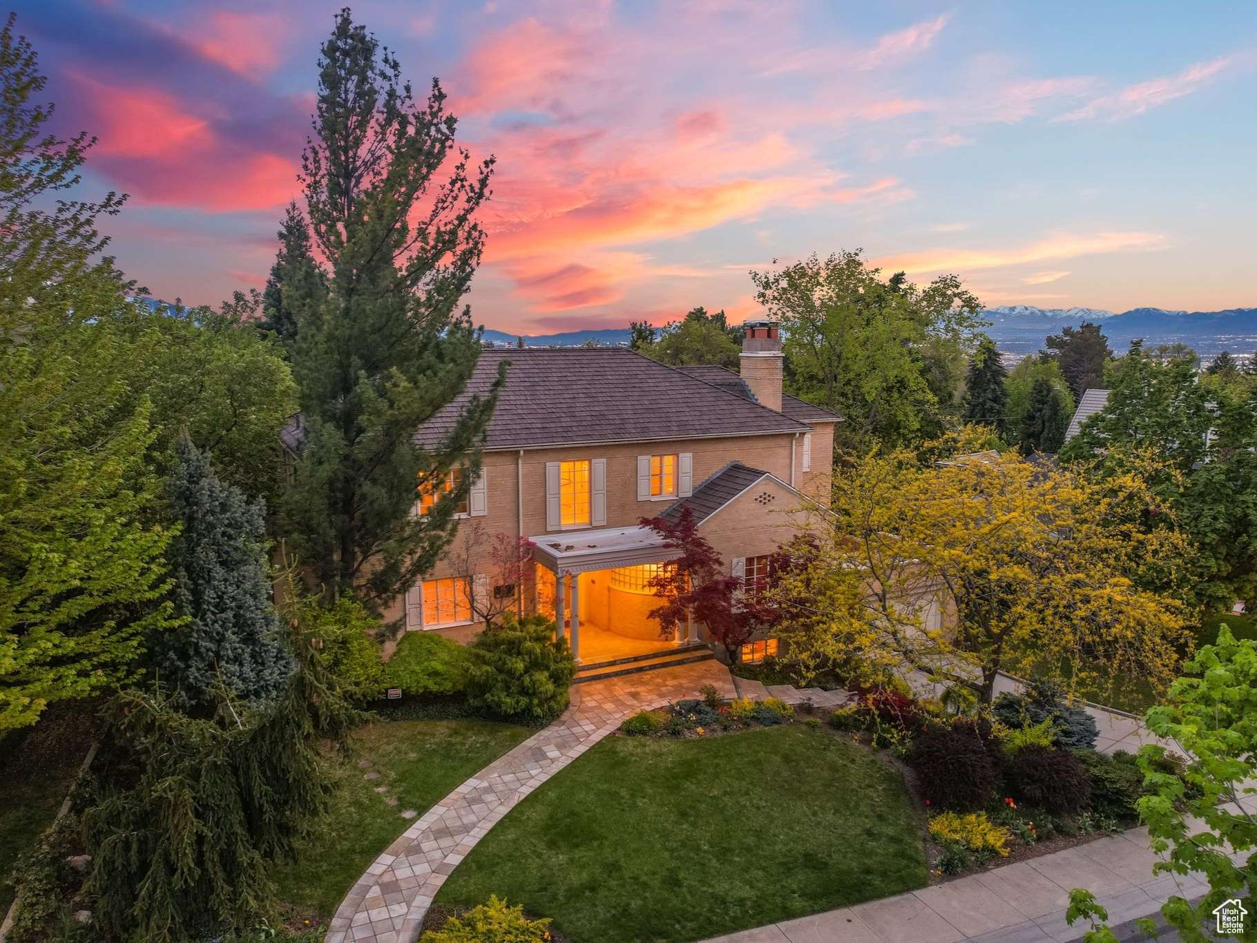 Salt Lake City, UT 84103,1500 E ARLINGTON DR