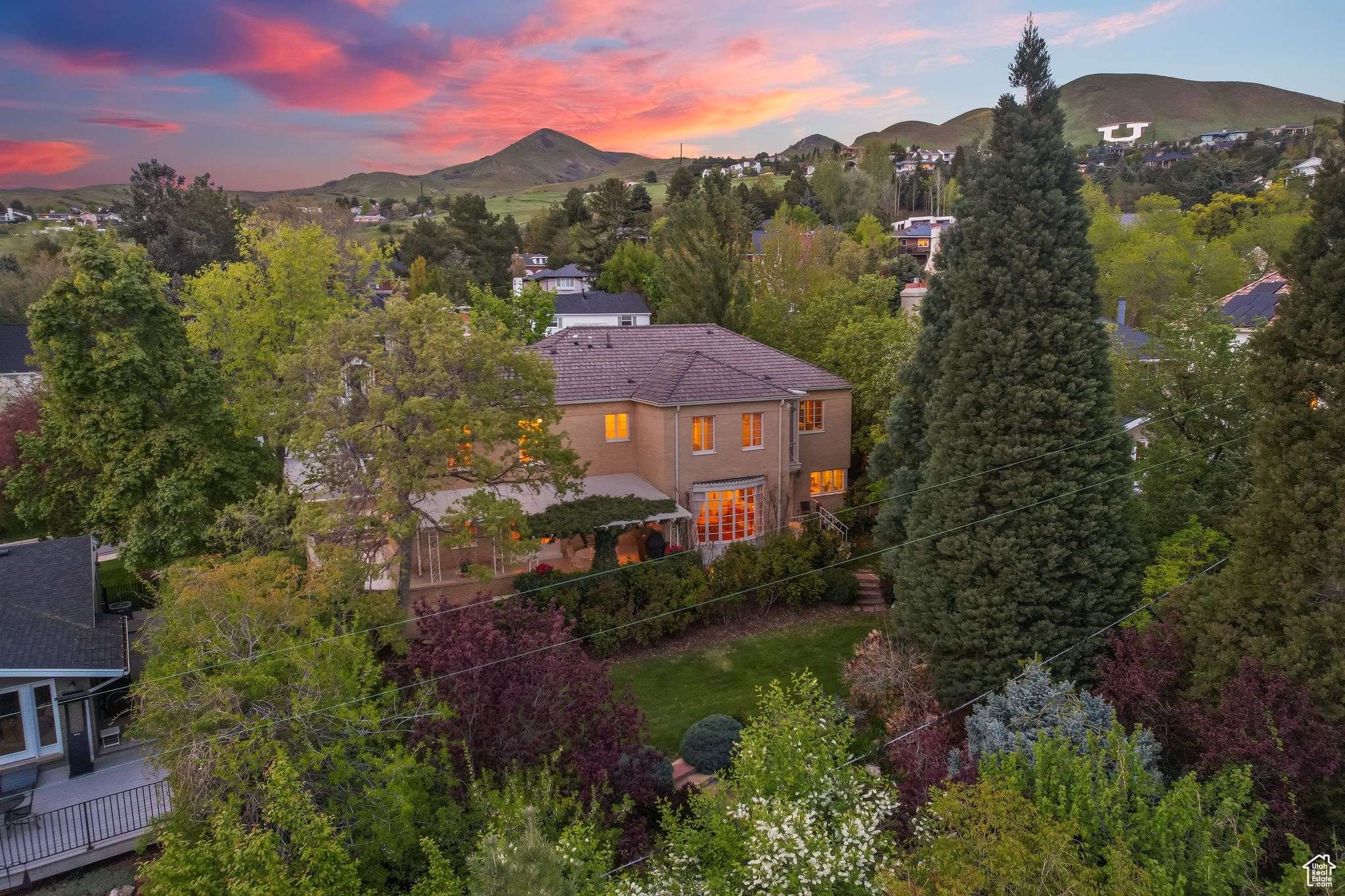 Salt Lake City, UT 84103,1500 E ARLINGTON DR