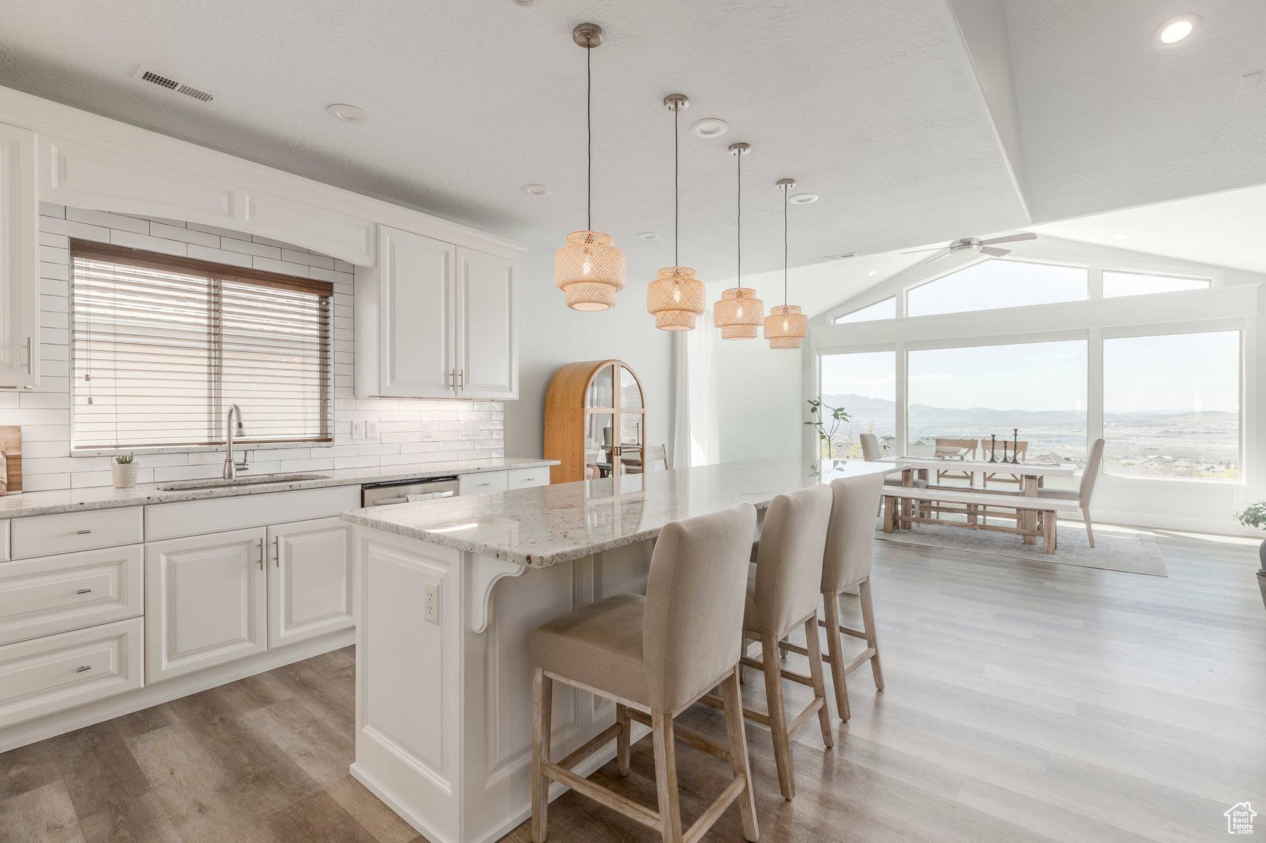 Lehi, UT 84043,5023 N RAVENCREST LN