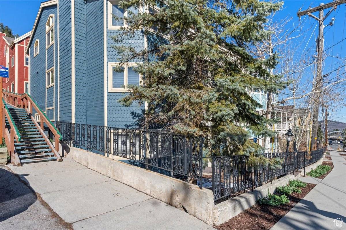 Park City, UT 84060,601 PARK AVE #5