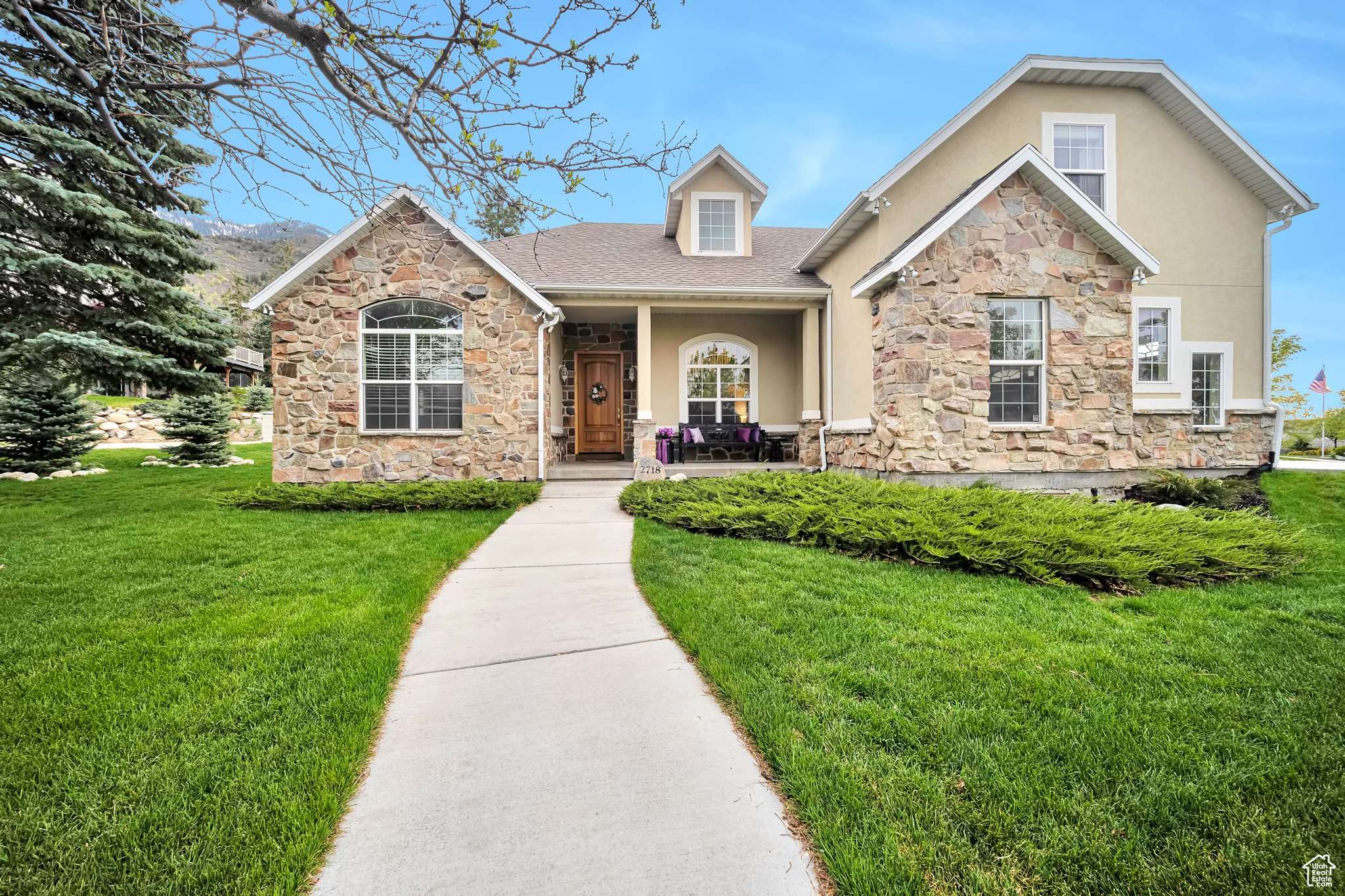 Sandy, UT 84092,2718 E DANVILLE DR