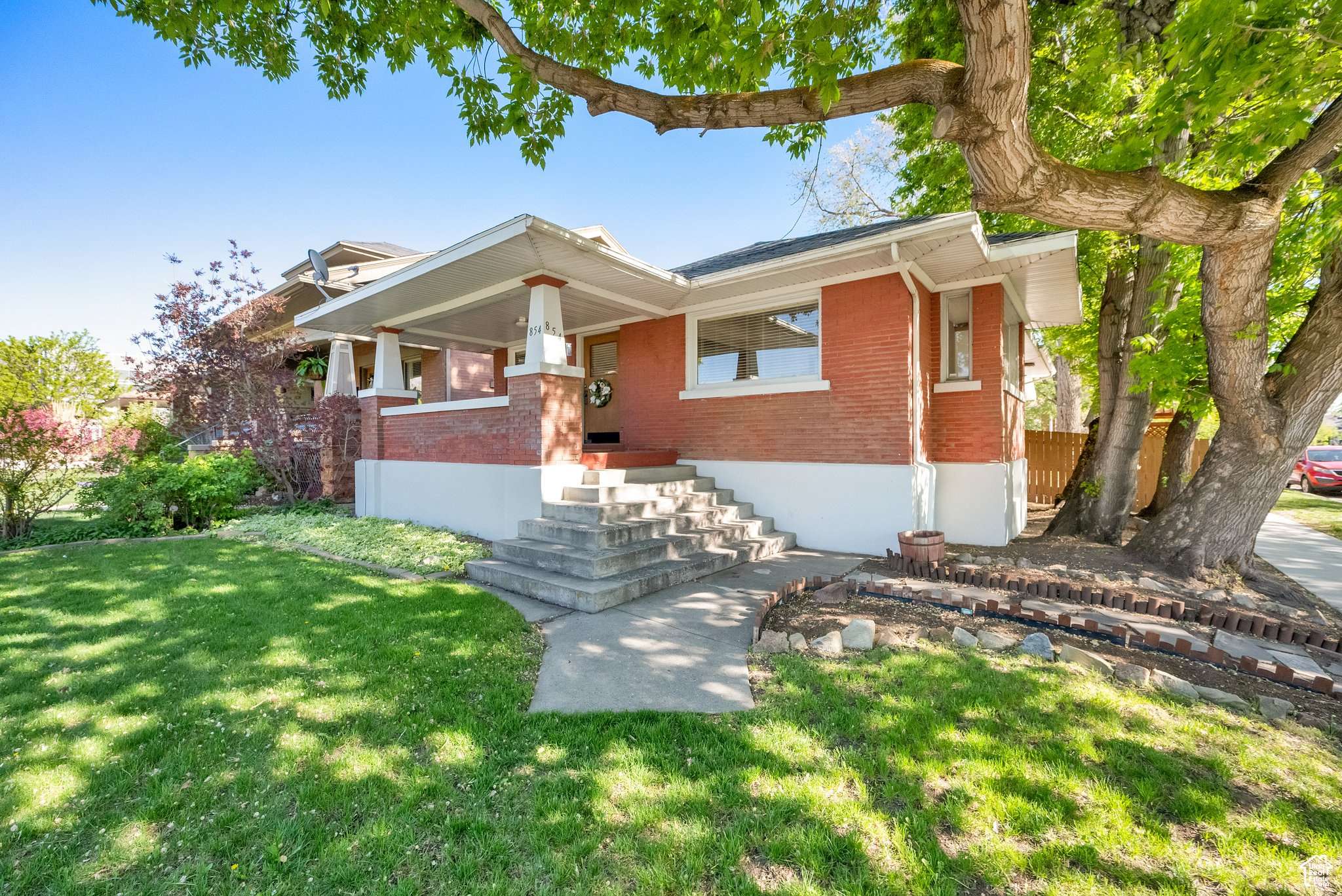 Salt Lake City, UT 84105,854 E 1700 S
