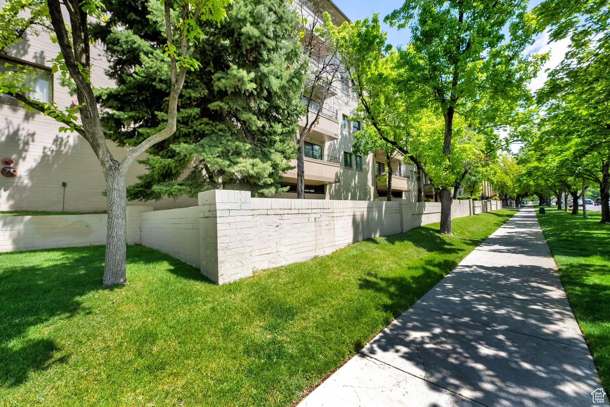 Salt Lake City, UT 84111,339 E 600 S #1111