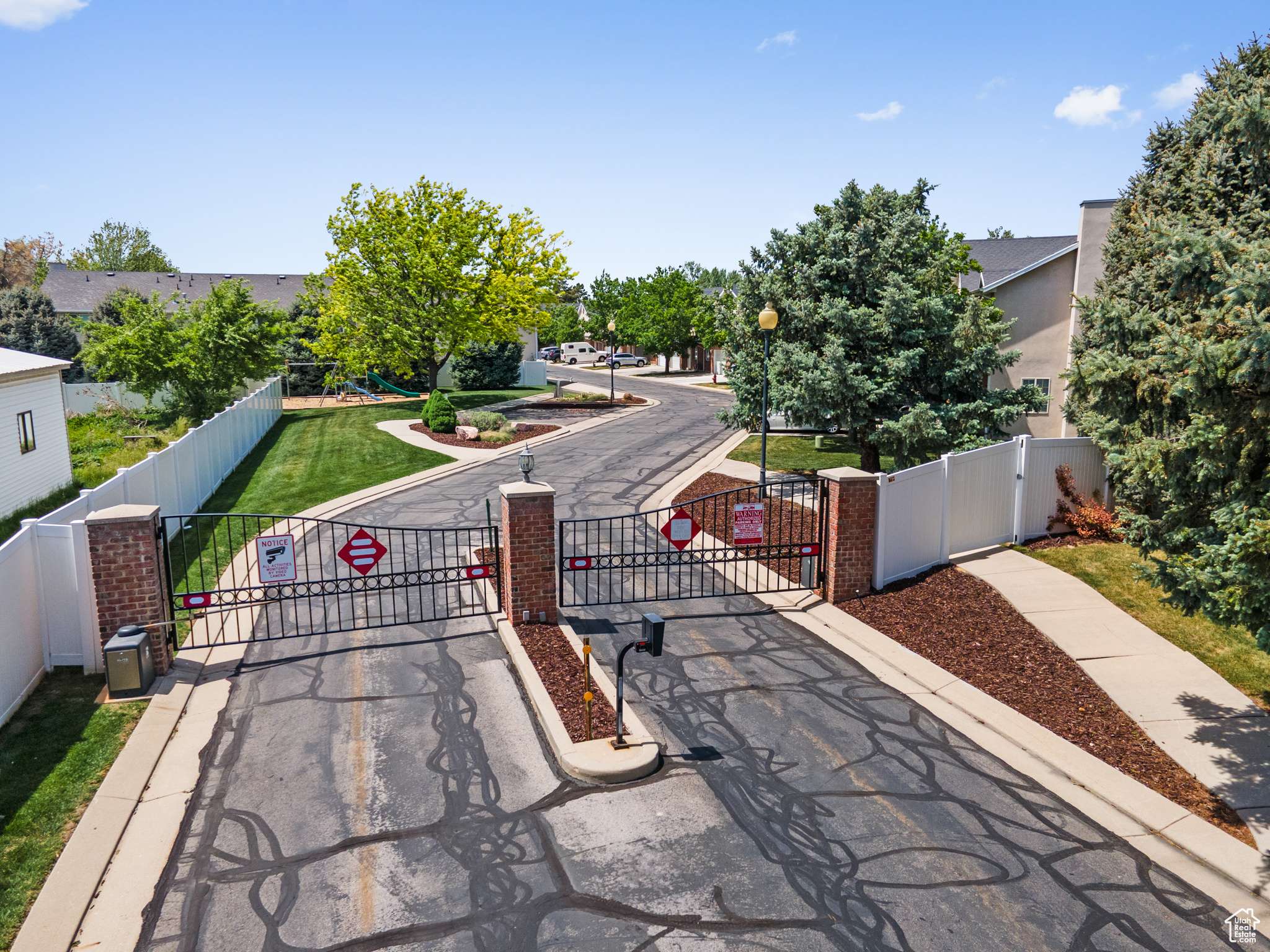 Salt Lake City, UT 84107,448 E PARK OAK PL S