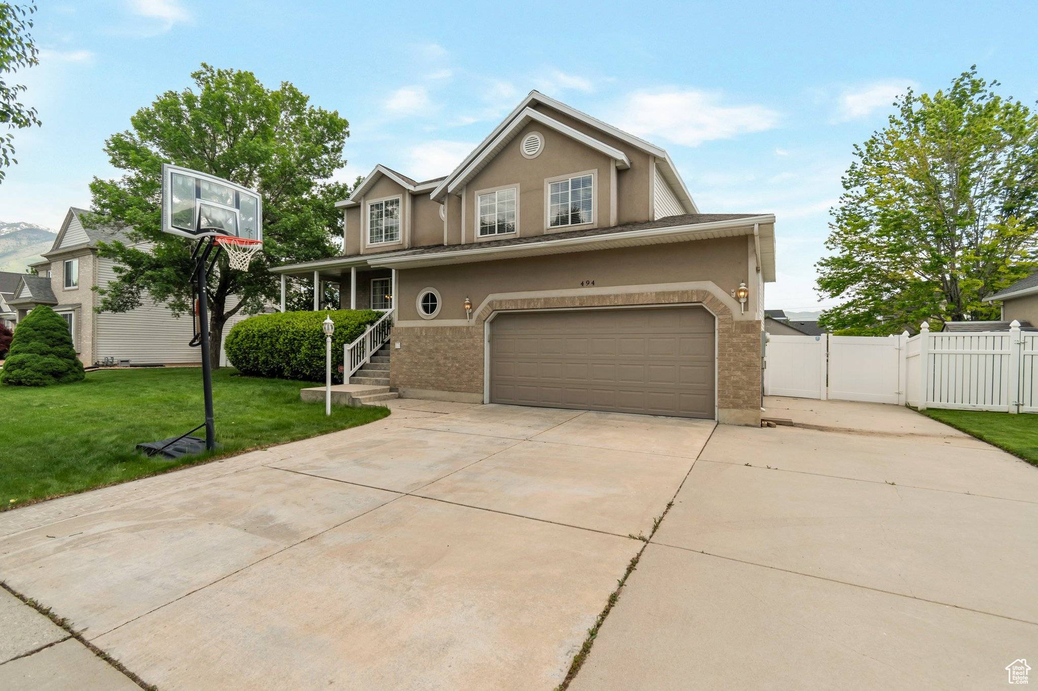 Draper, UT 84020,494 E HIGH BERRY LN S