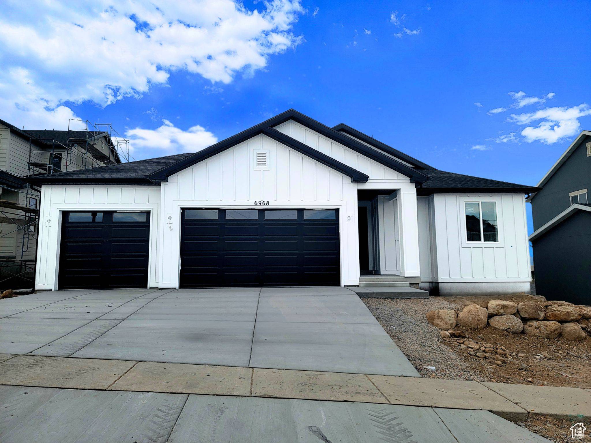 West Jordan, UT 84081,6968 W SKYLOOP DR S #SKC 3