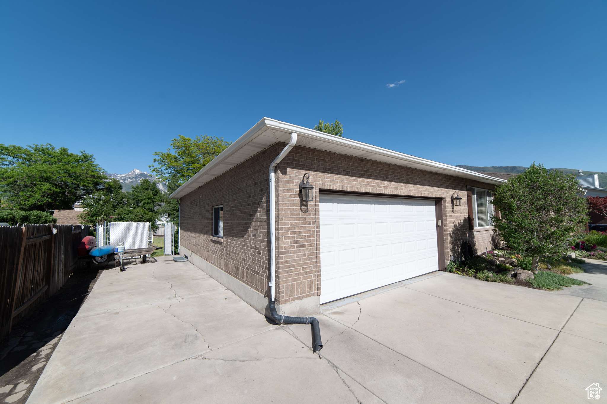 Sandy, UT 84092,10273 S FLANDERS RD