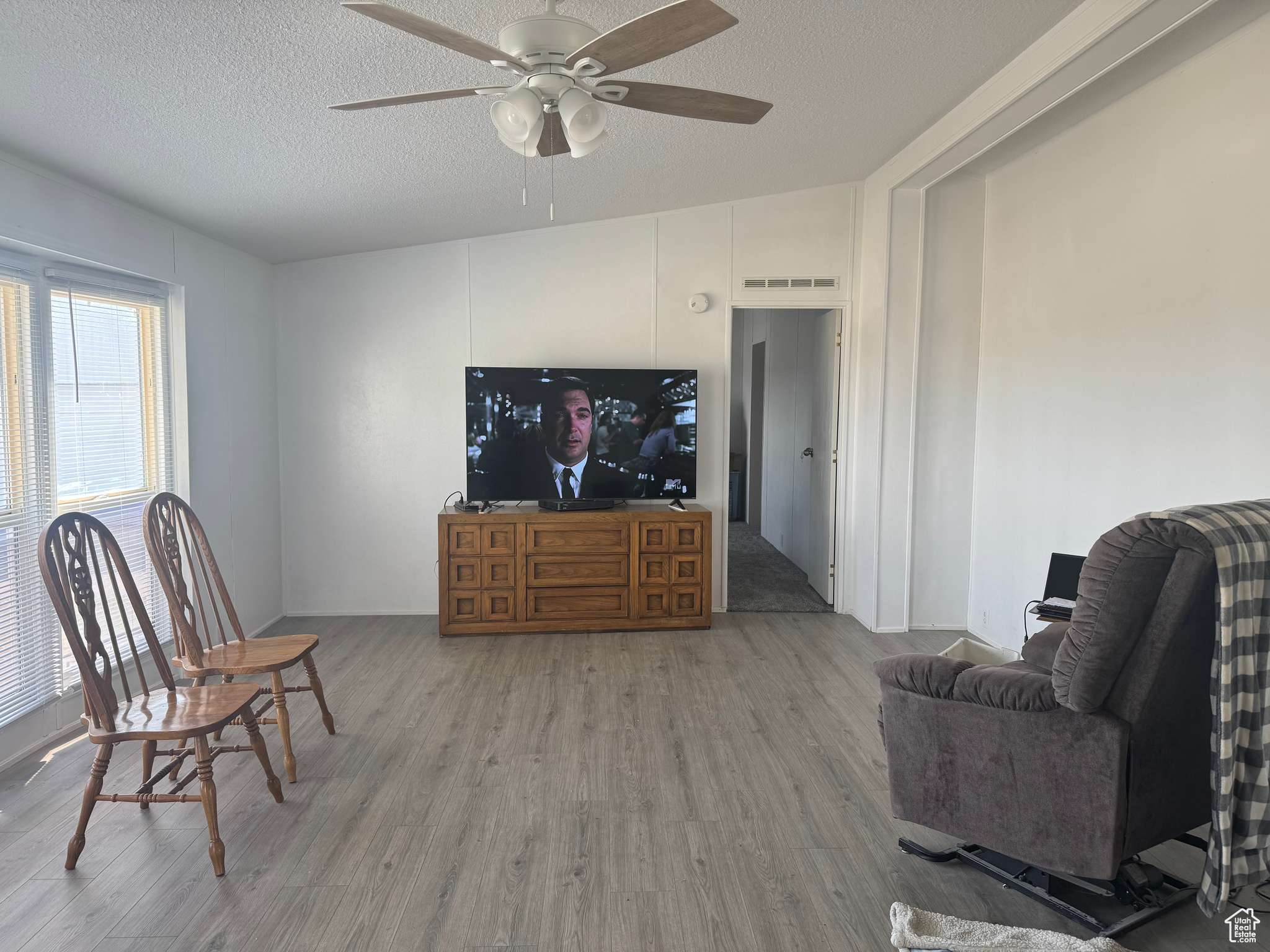 Roosevelt, UT 84066,6153 E 2000 N