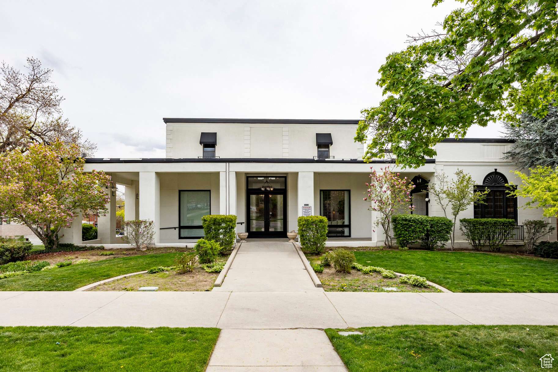 Salt Lake City, UT 84111,372 E 100 S