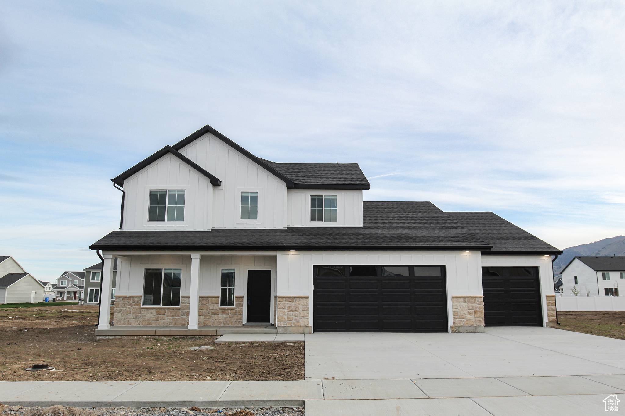 Hyrum, UT 84319,701 E 1250 S