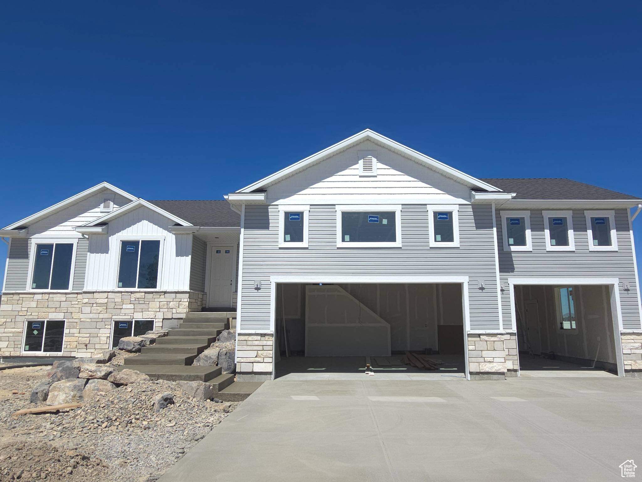 Elwood, UT 84337,5582 W 9400 N