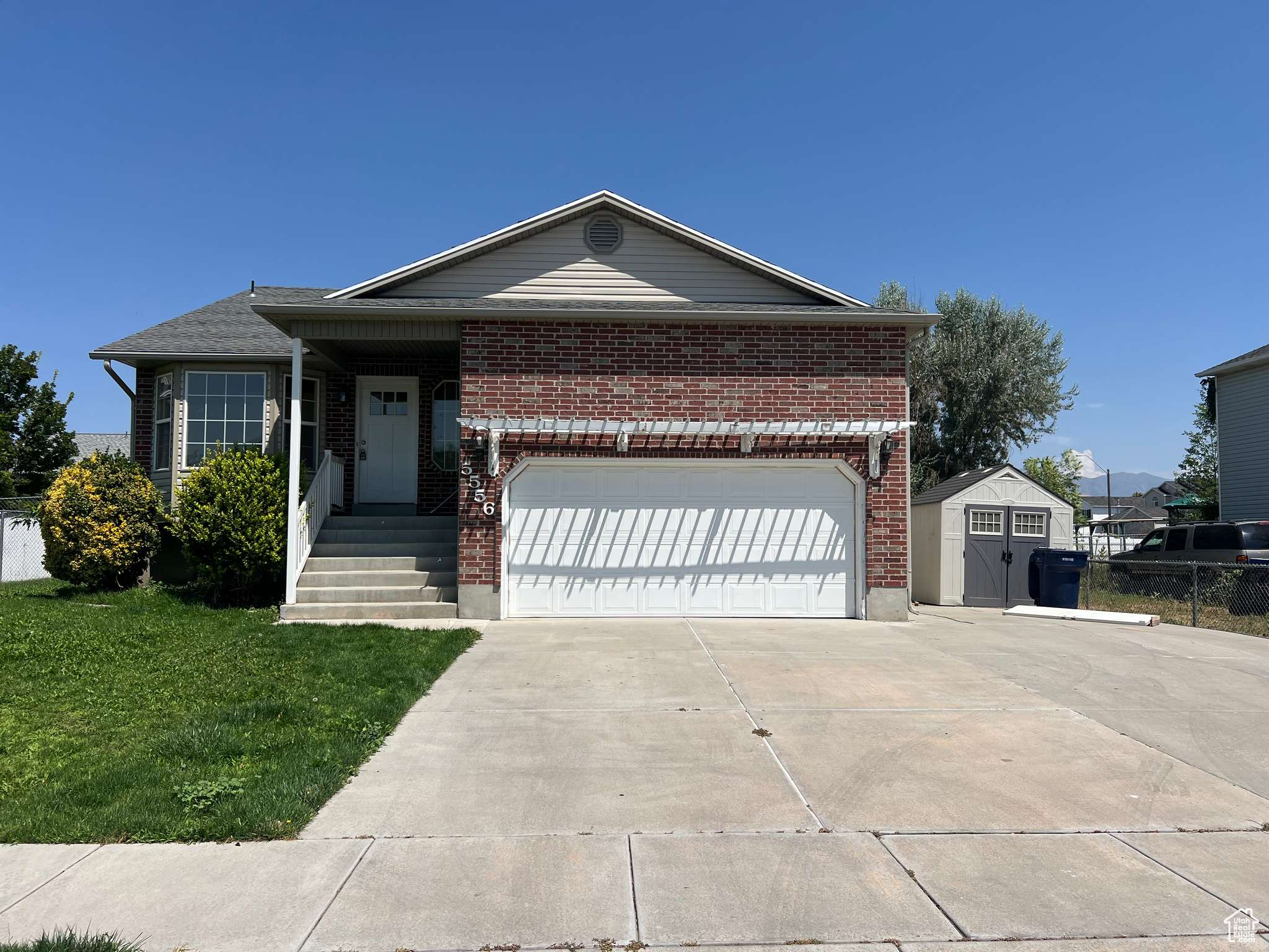 Roy, UT 84067,5556 S 3800 W