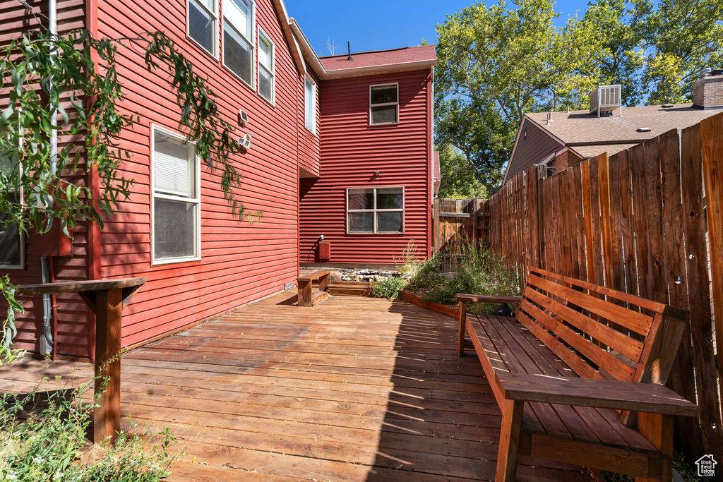 Salt Lake City, UT 84102,1058 E 200 S