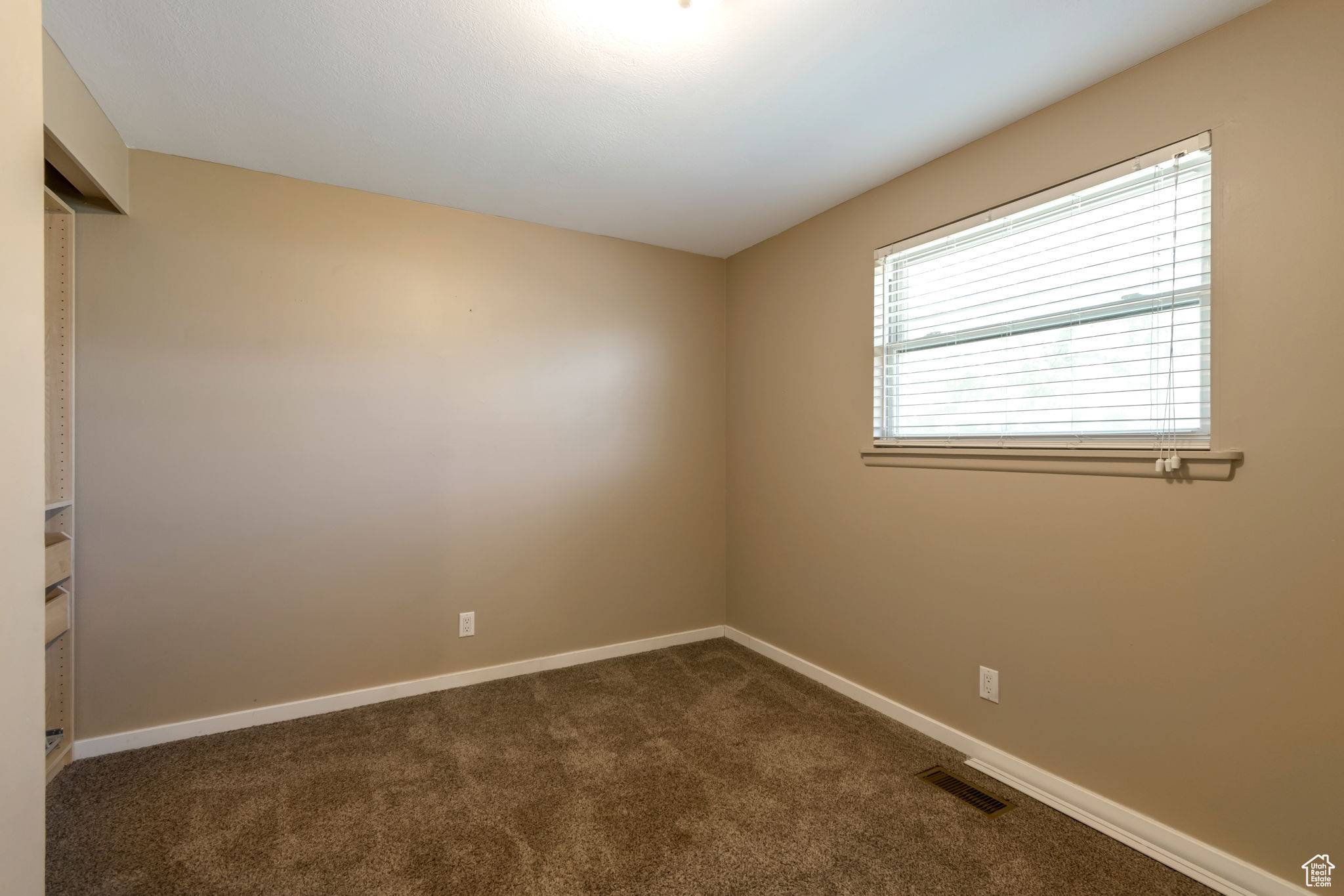 Salt Lake City, UT 84116,272 N SILVER STAR DR W