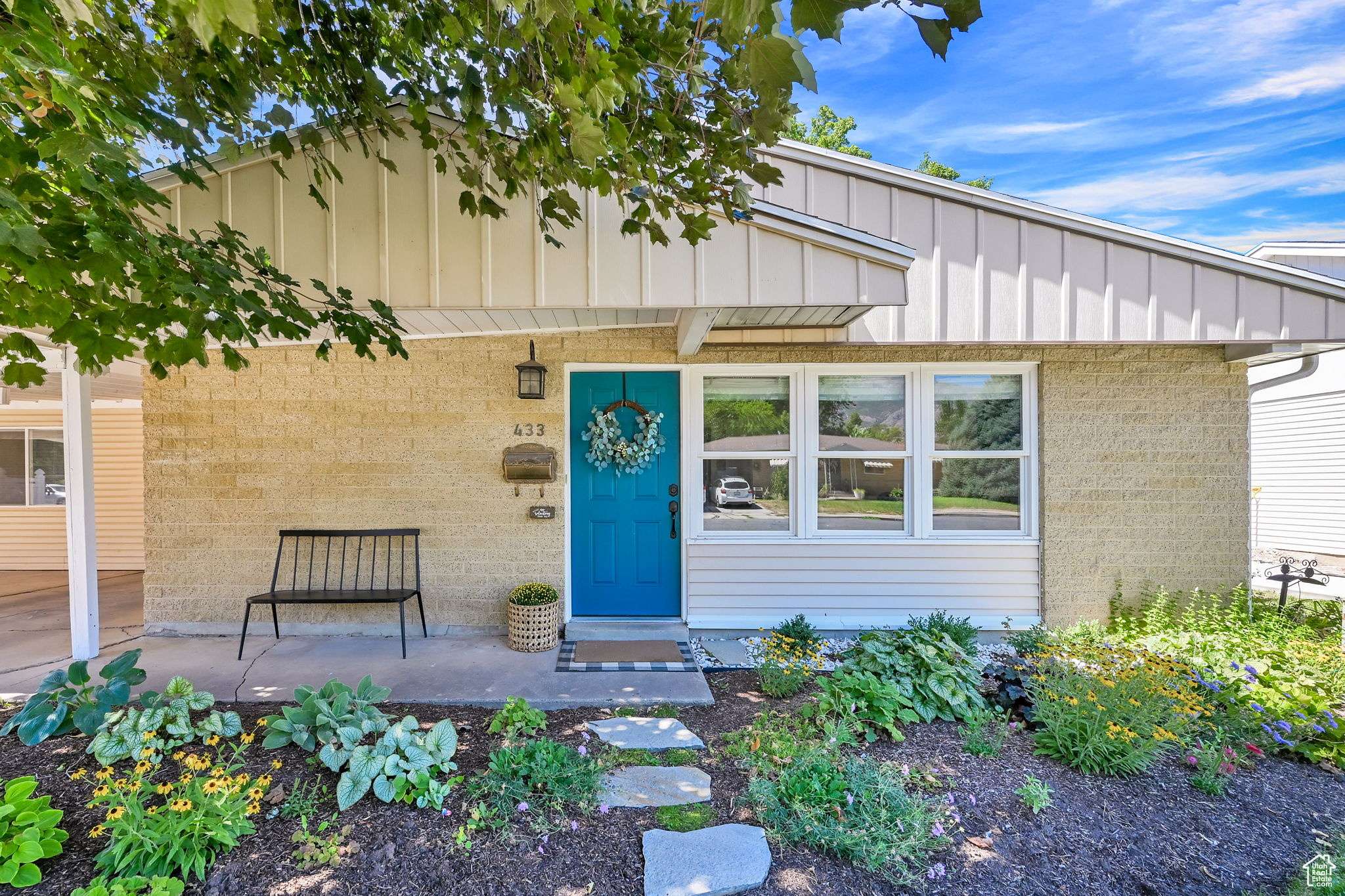 Kaysville, UT 84037,433 N 300 E