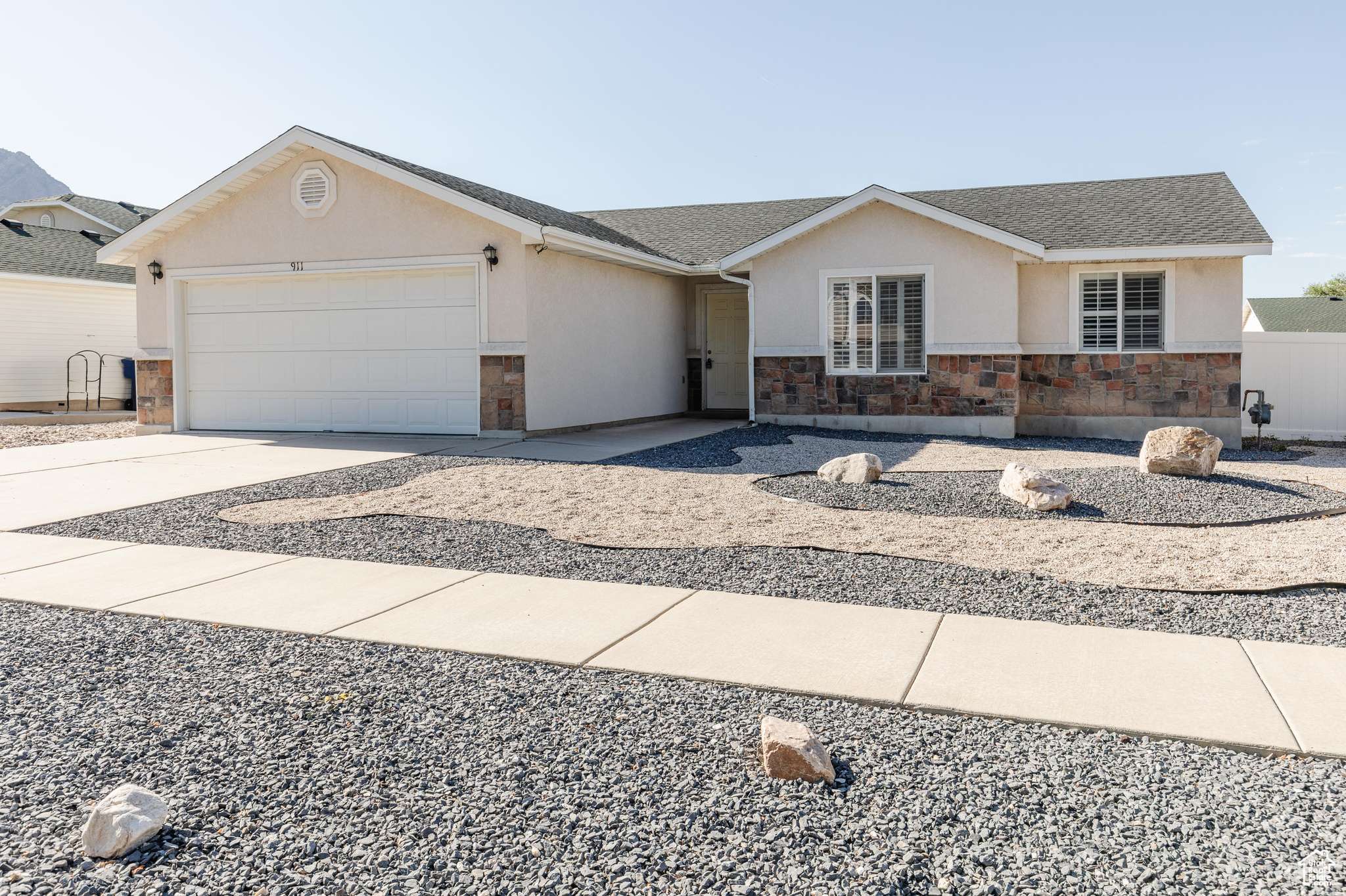 Ogden, UT 84404,911 E 760 N