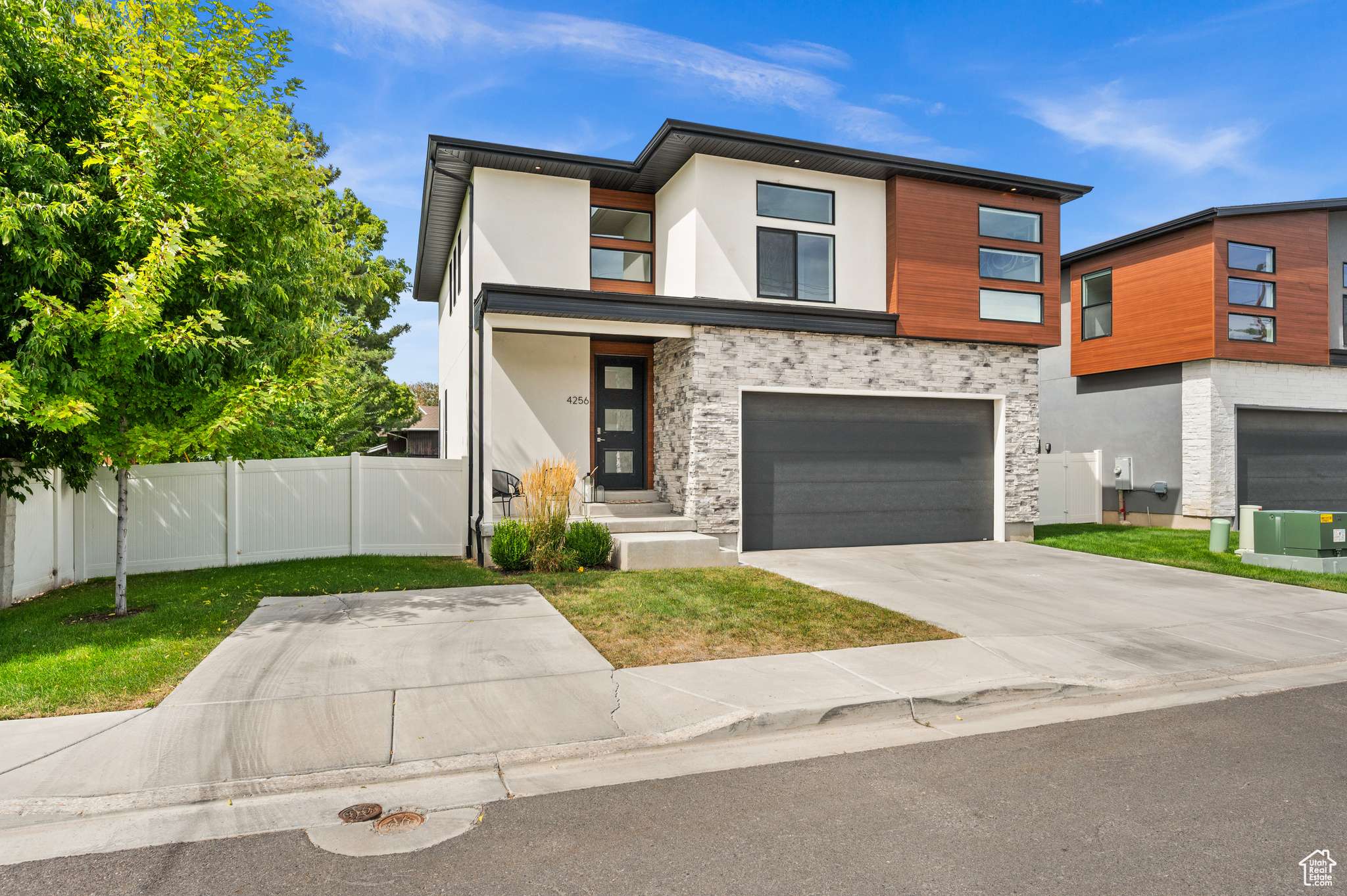 Millcreek, UT 84107,4256 S VALENTINA BAY #6