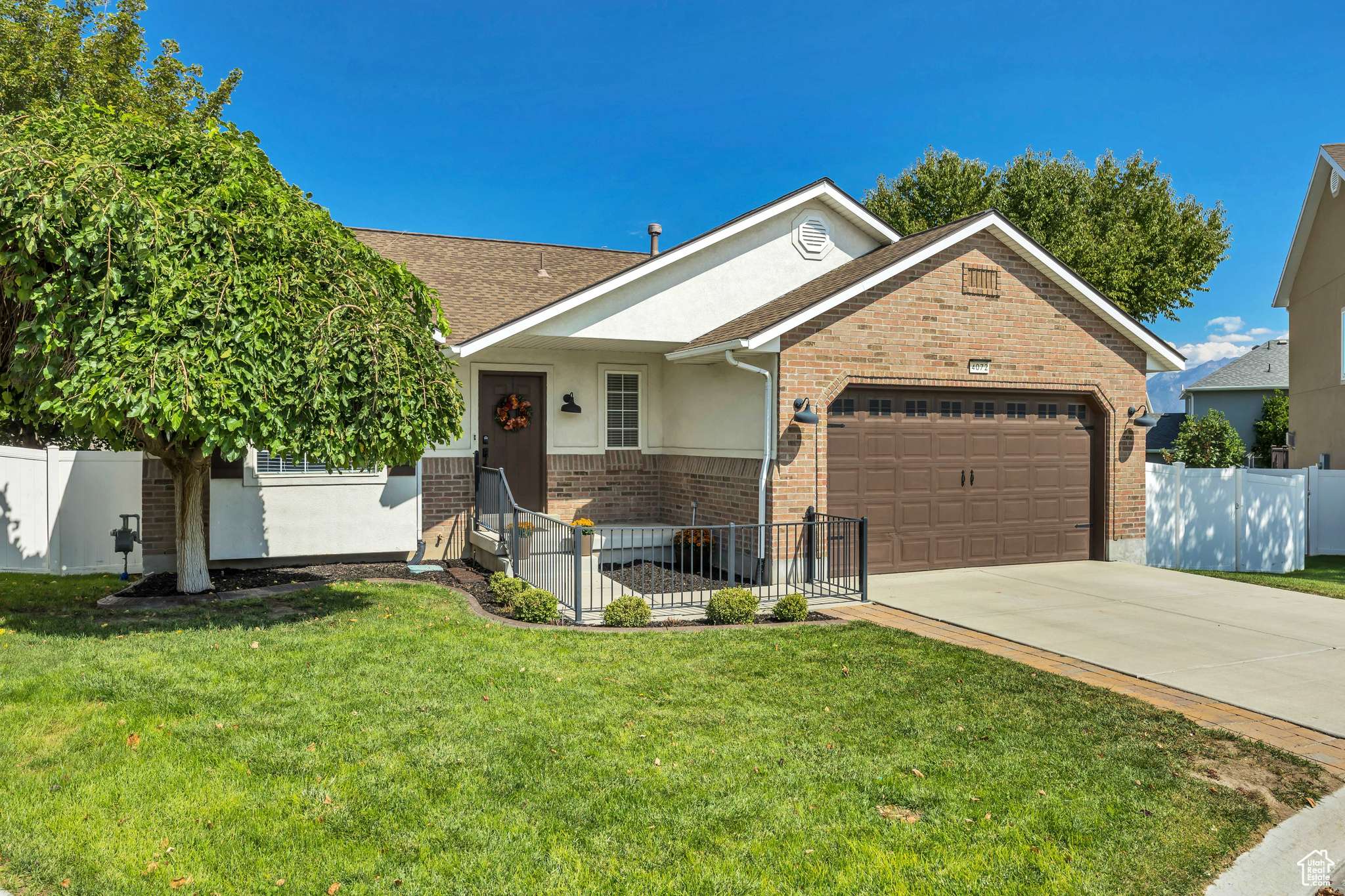 South Jordan, UT 84009,4072 W JUNIPER HILLS DR S