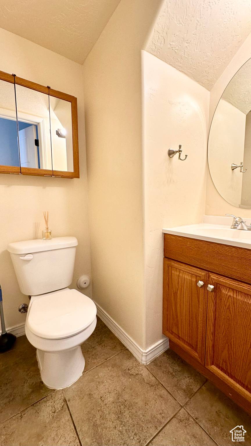 Maeser, UT 84078,555 N 2425 W