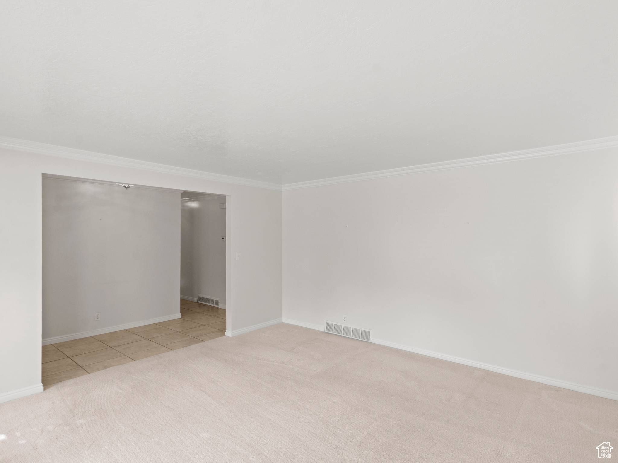 White City, UT 84094,10442 S CARNATION DR