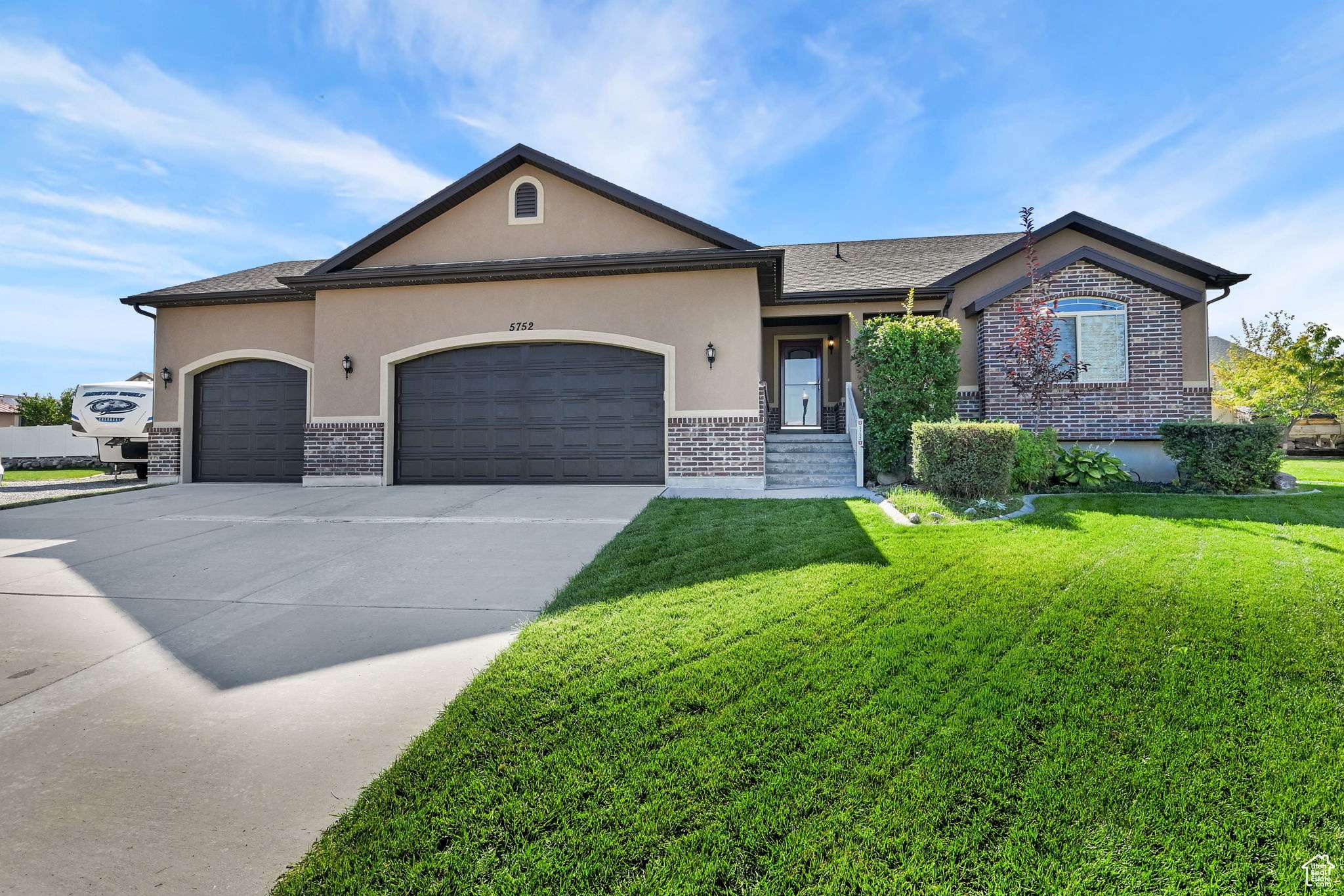 Salt Lake City, UT 84118,5752 S IZAPA CV