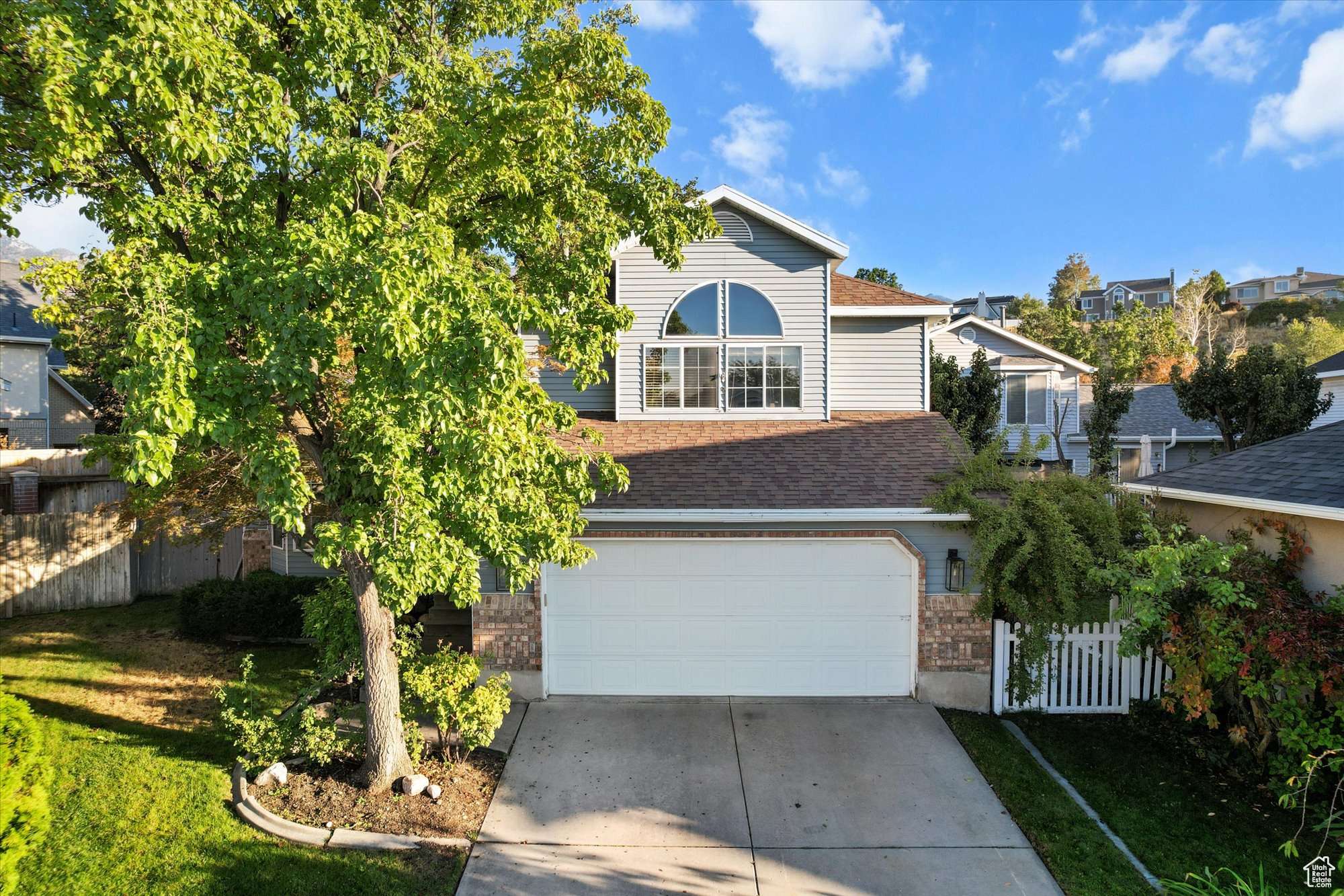 Sandy, UT 84093,2167 E ALTA COVE CIR