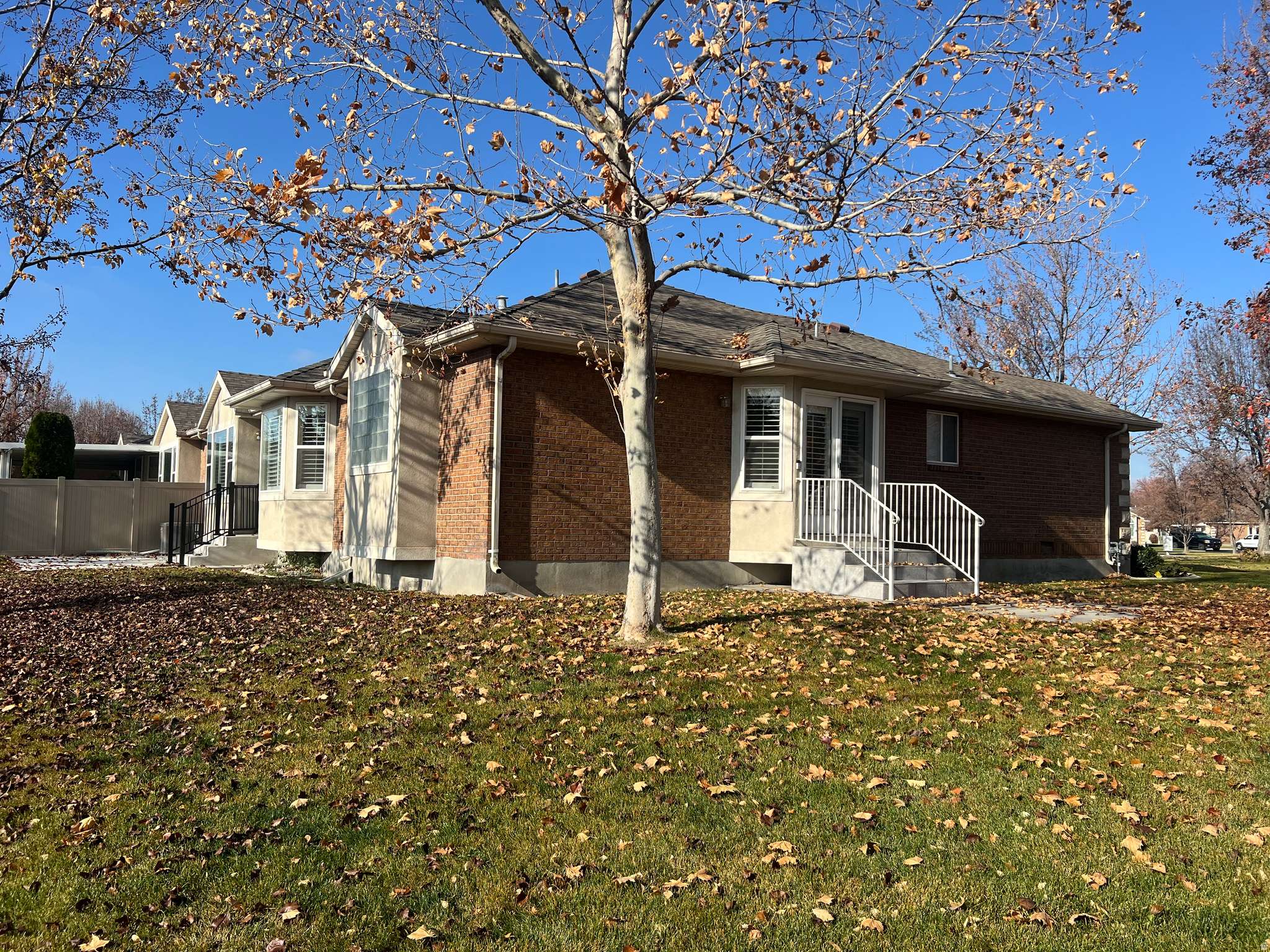 Provo, UT 84604,111 WOODSIDE DR W