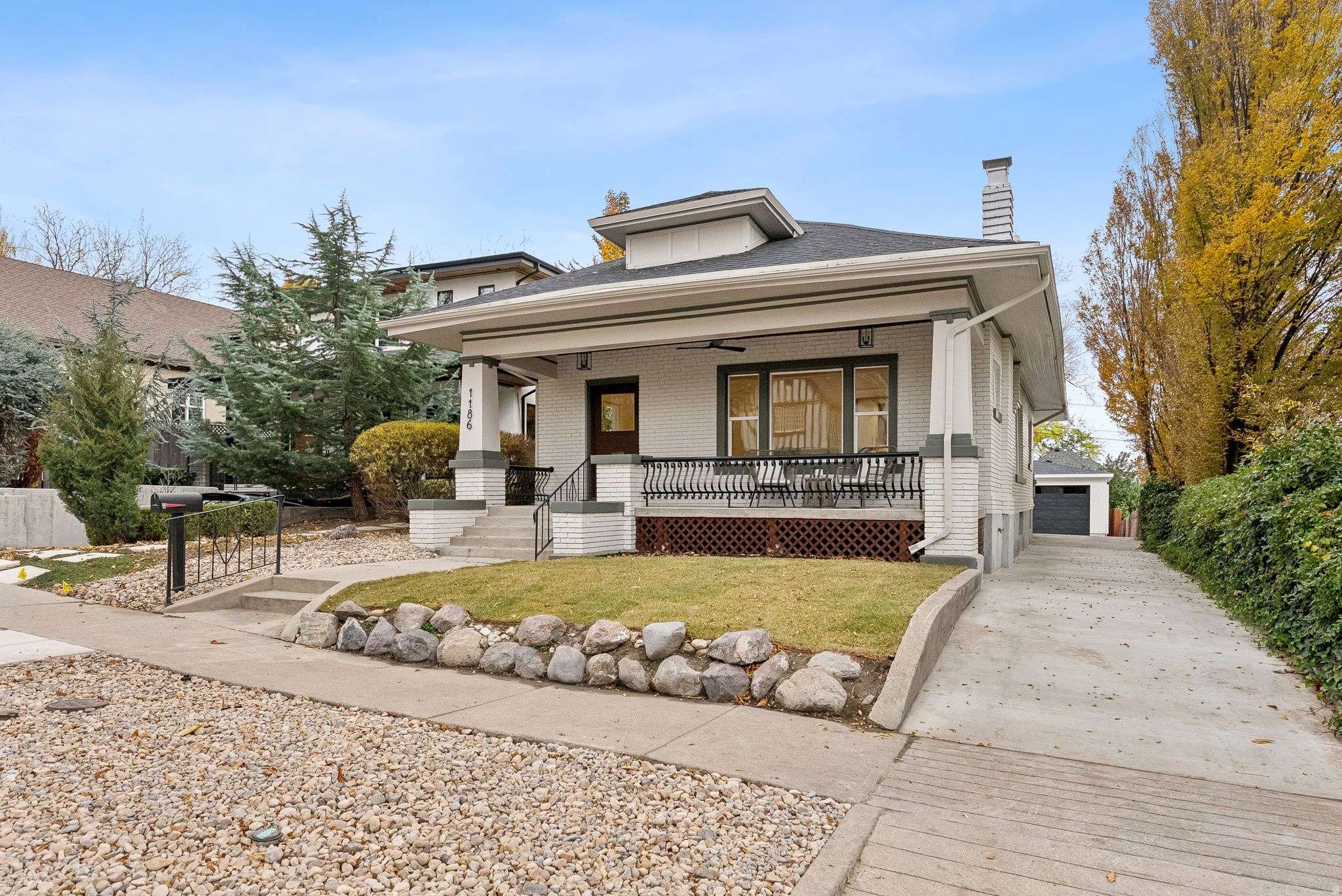 Salt Lake City, UT 84105,1186 E HARVARD AVE