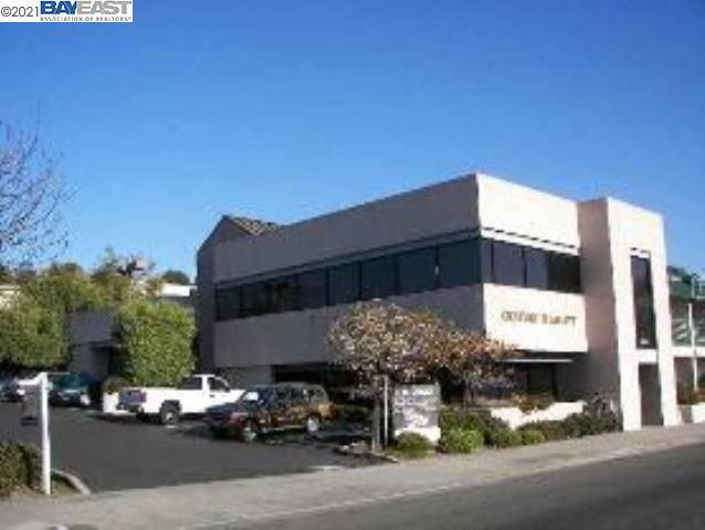 Hayward, CA 94541,21550 FOOTHILL BLVD