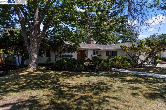 Pleasanton, CA 94566,608 Neal St