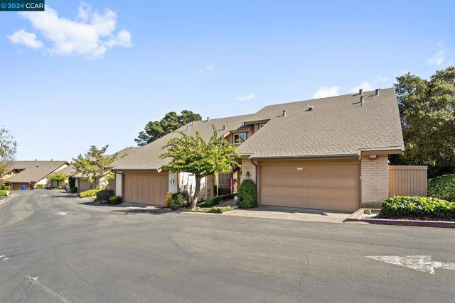 Pinole, CA 94564,1515 Buckeye Ct