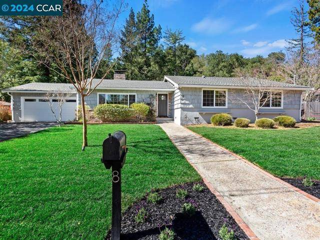 Moraga, CA 94556,8 Harold Dr