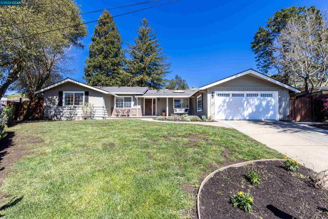 Moraga, CA 94556,7 Louise Ct