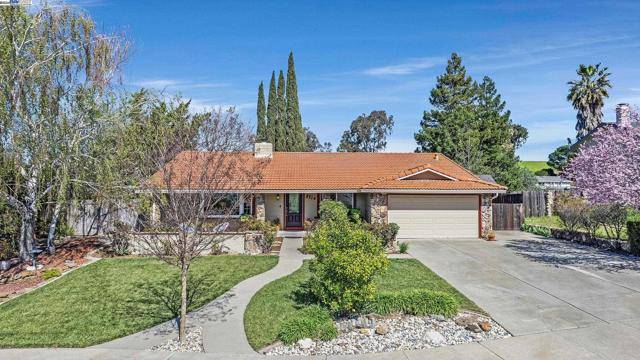 Livermore, CA 94551,2714 Farnsworth Dr