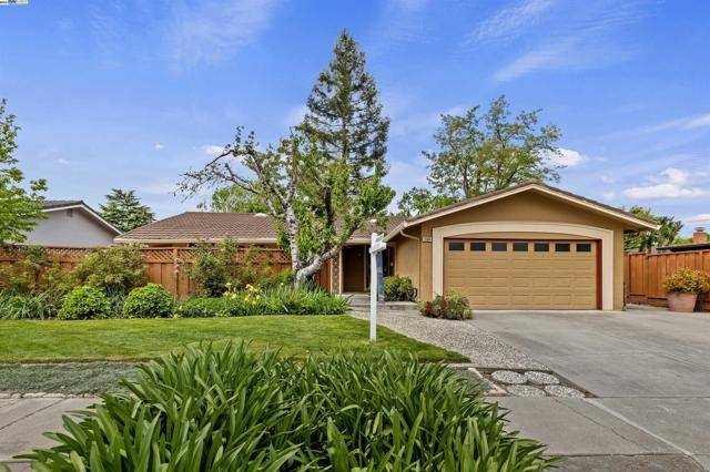 Pleasanton, CA 94566,1564 Greenwood Rd