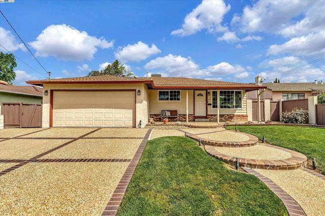 Livermore, CA 94550,1044 Redondo Way