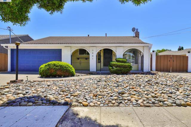 San Leandro, CA 94578,3881 Carmel Way