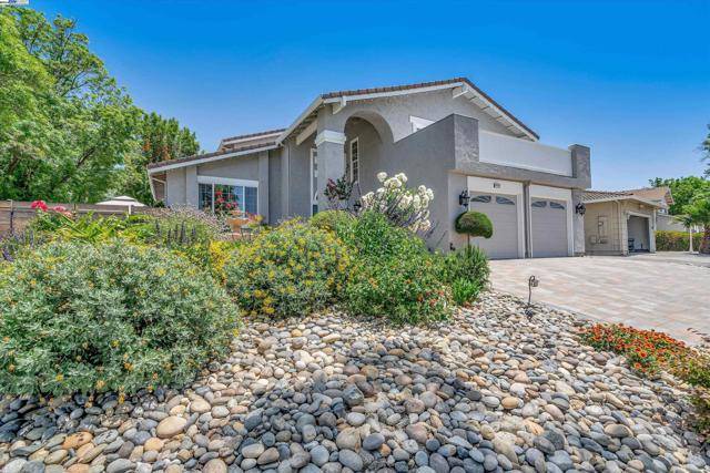 Fremont, CA 94539,45352 Little Foot Pl