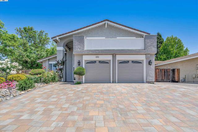 Fremont, CA 94539,45352 Little Foot Pl