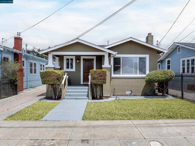 Oakland, CA 94605,8026 Iris St